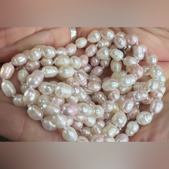 GSJ Sterling Cultured Freshwater Pink & White Pearls 60” Extra Long Length ~61g - Picture 2 of 5